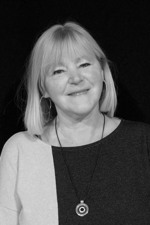 Titania – Lydia Schindler